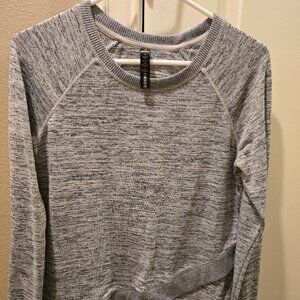 Women's 90 degree by Reflex pullover sweater Gray S